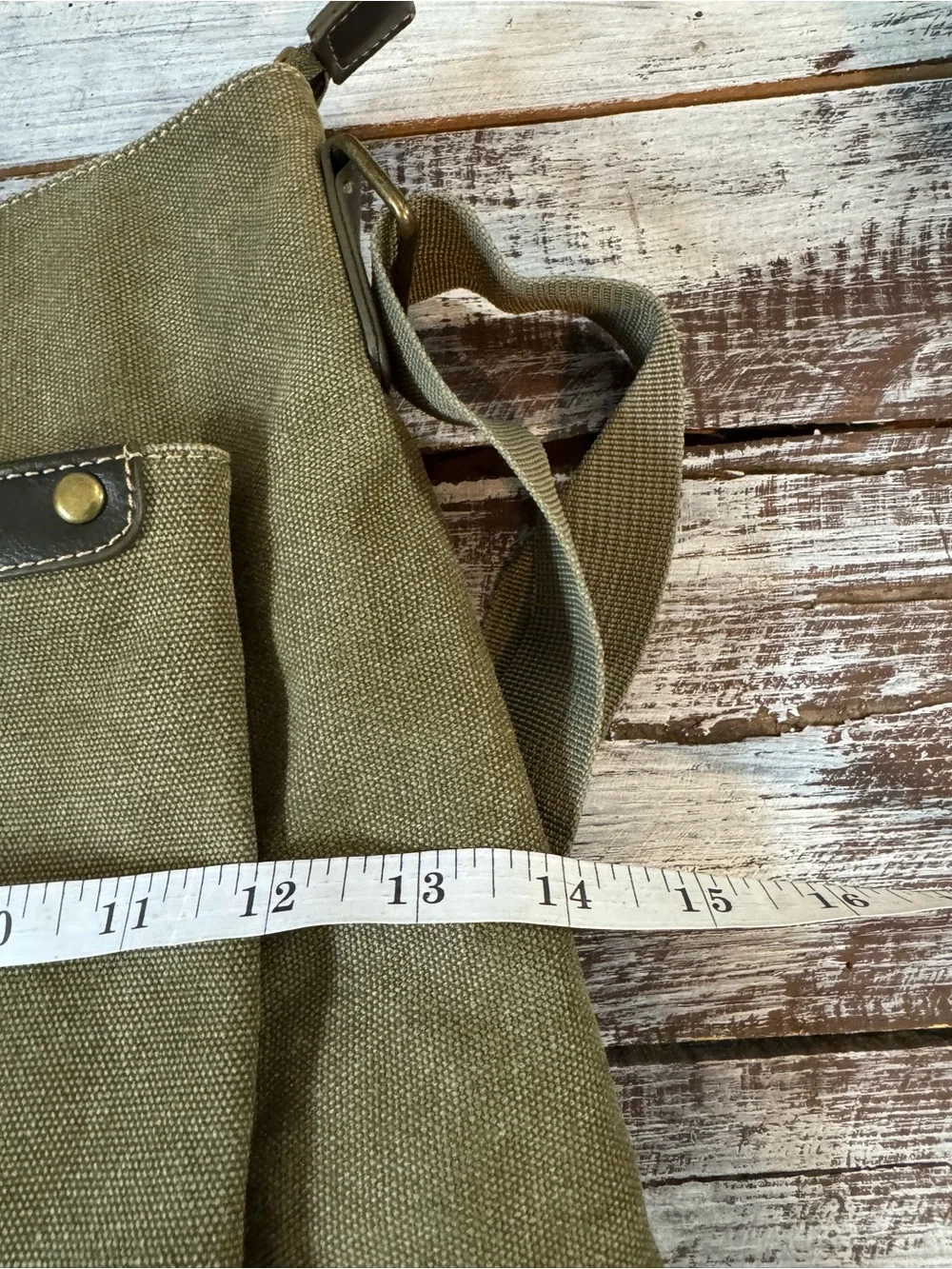 Canvas Crossbody Bag in Olive Green